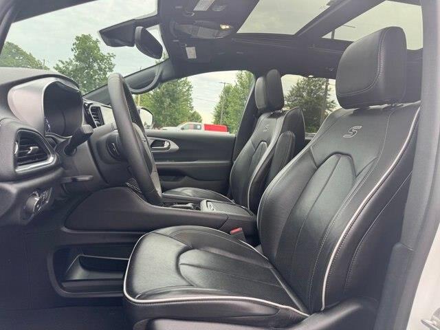 2025 Chrysler Pacifica - $34,757