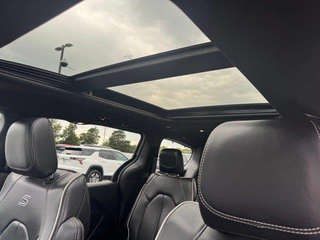2025 Chrysler Pacifica - $34,757