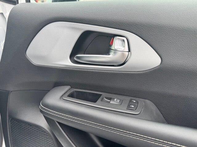 2025 Chrysler Pacifica - $34,757