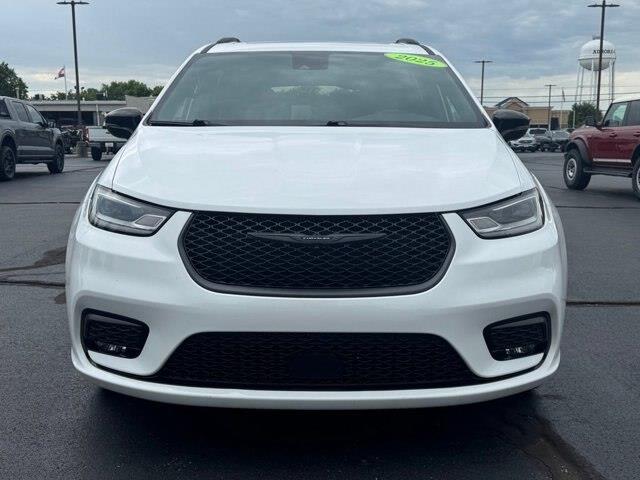 2025 Chrysler Pacifica - $34,757