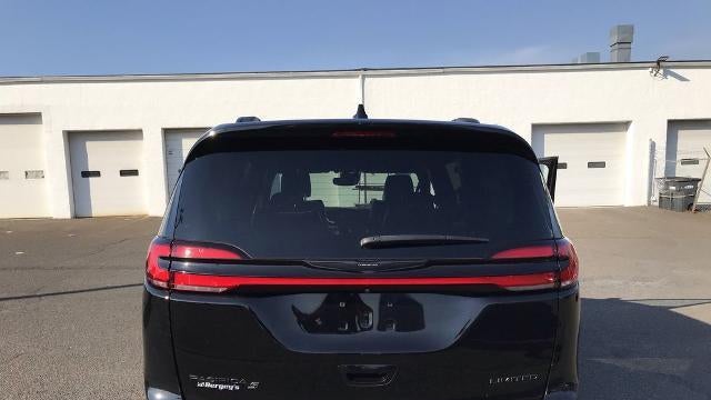 2025 Chrysler Pacifica Limited