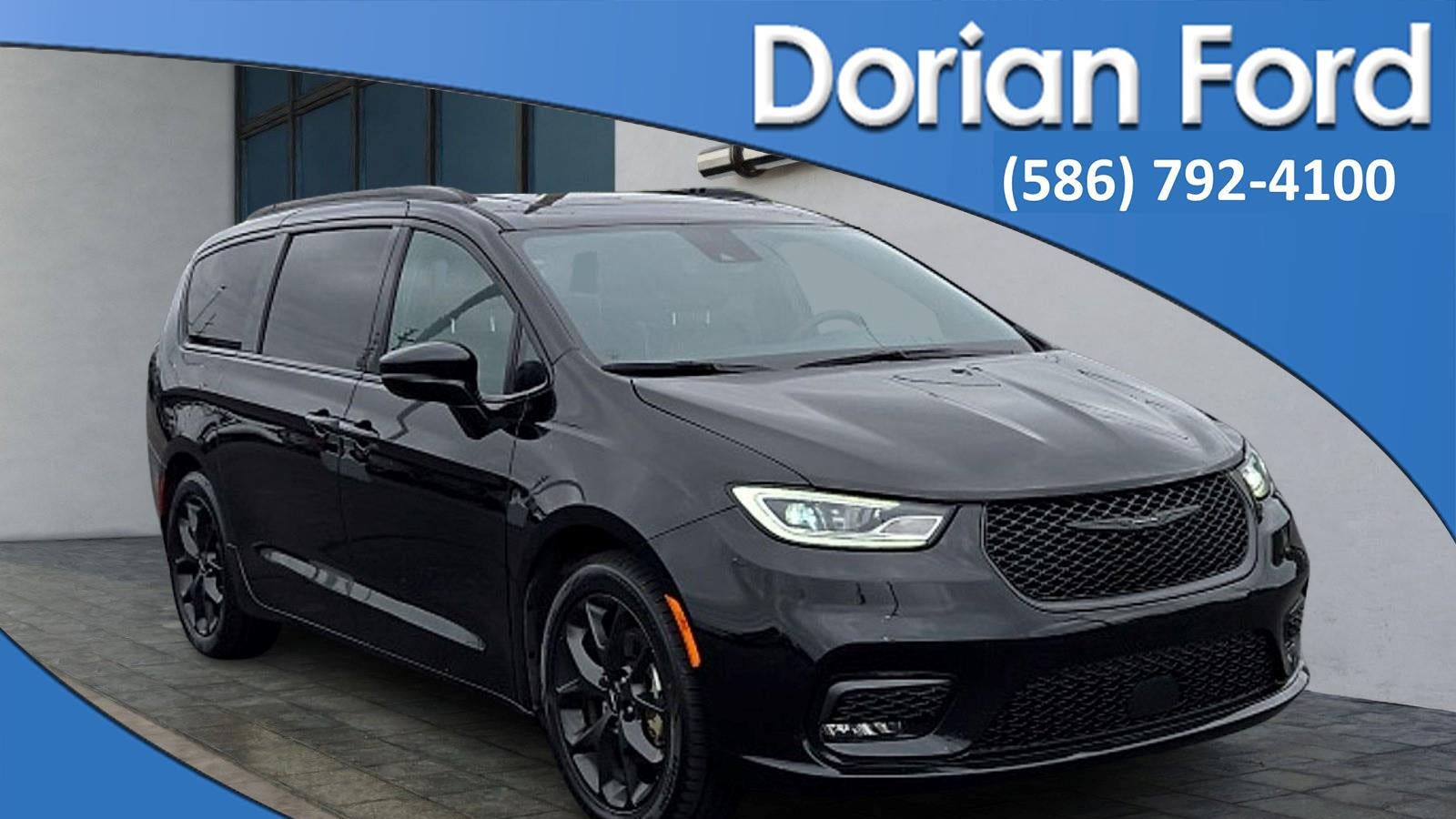 Preowned 2025 Chrysler Pacifica Limited for Sale