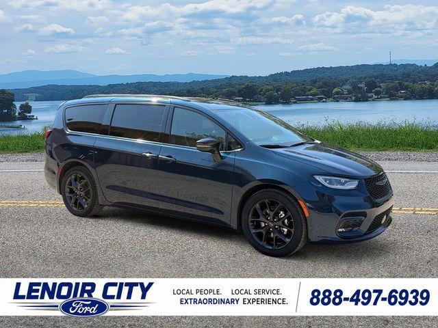 2025 Chrysler Pacifica