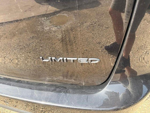 2025 Chrysler Pacifica - $30,000