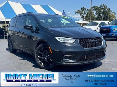 2025 Chrysler Pacifica Limited 4DR Mini-Van