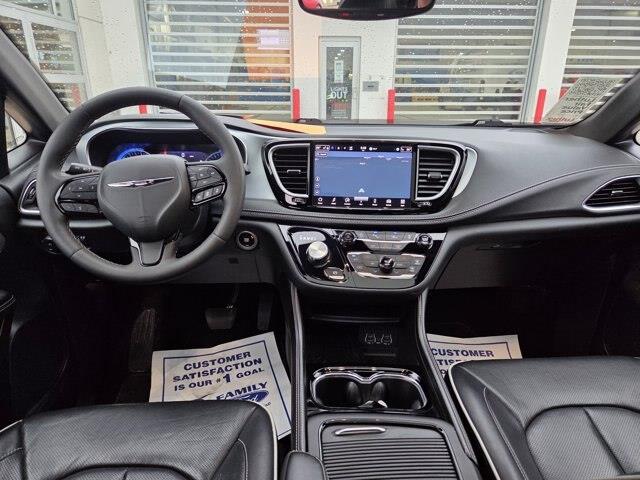 2025 Chrysler Pacifica - $31,349