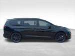 2025 Pacifica Thumbnail 9