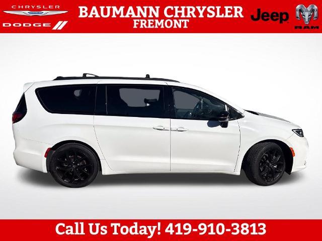 2026 Chrysler Pacifica - $33,387