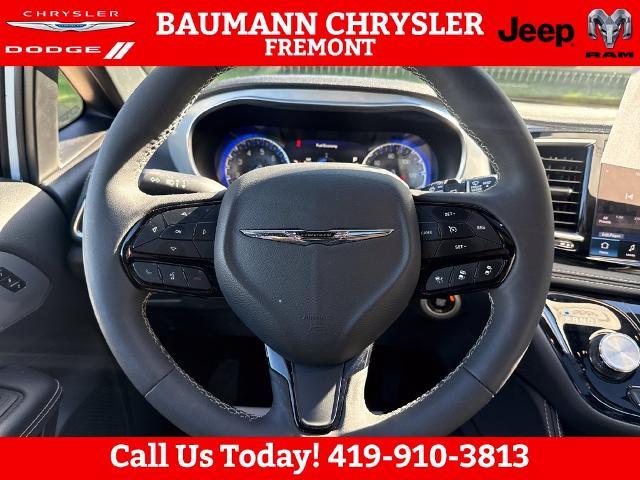 2026 Chrysler Pacifica - $32,396