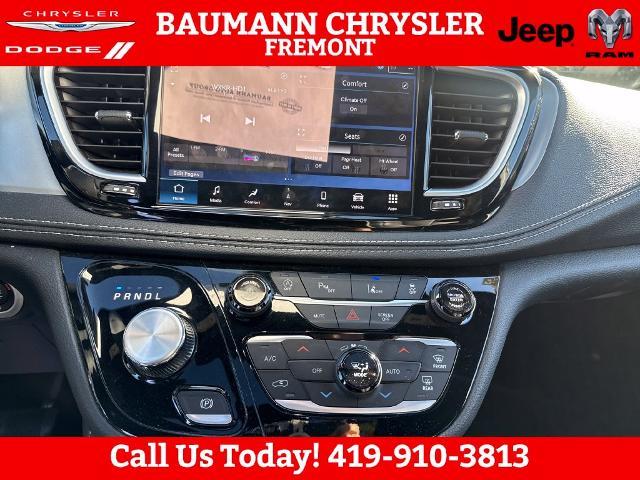 2026 Chrysler Pacifica - $32,396