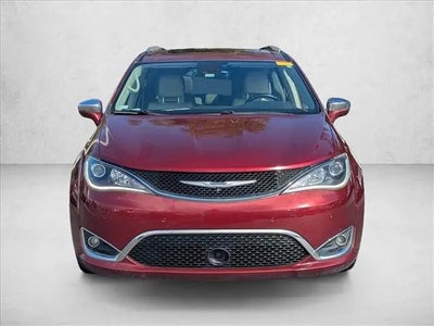 Photo of a 2018 Chrysler Pacifica Limited 4DR Mini-Van for sale