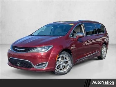 Photo of a 2018 Chrysler Pacifica Limited 4DR Mini-Van for sale