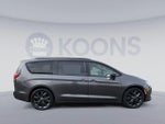 2018 Pacifica Thumbnail 6