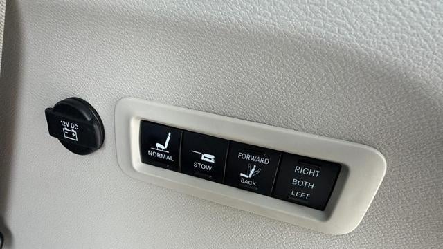 2019 Chrysler Pacifica Limited 35th Anniversary