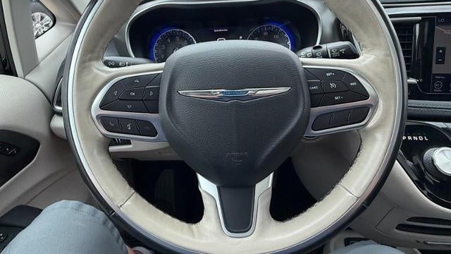 2019 Chrysler Pacifica Limited 35th Anniversary