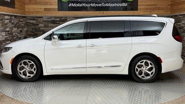 2022 Chrysler Pacifica Limited