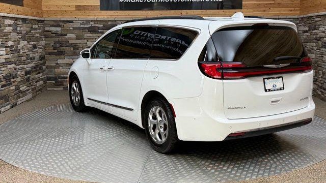 2022 Chrysler Pacifica Limited