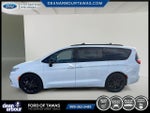2025 Pacifica Thumbnail 23