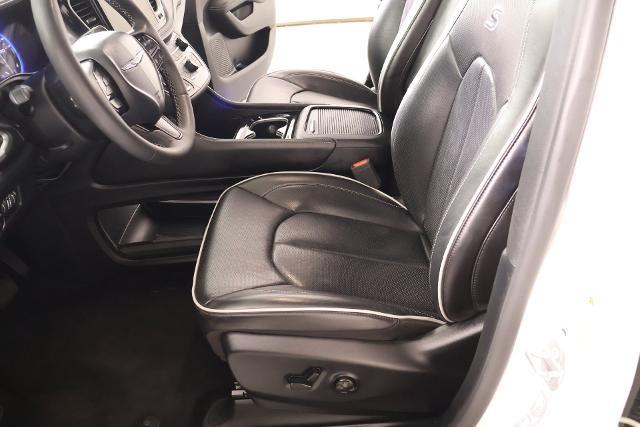 2025 Chrysler Pacifica - $27,709