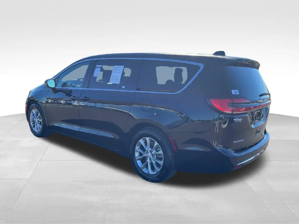 2026 Chrysler Pacifica - $38,975