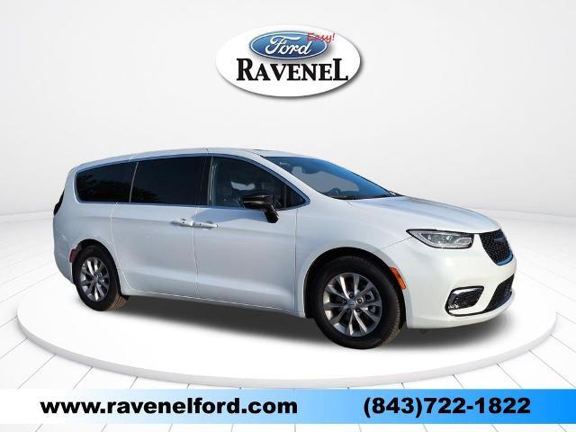 2026 Chrysler Pacifica - $36,254