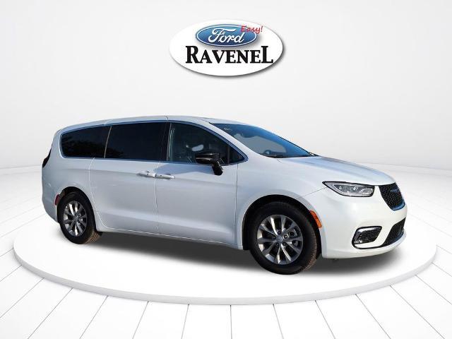 2026 Chrysler Pacifica - $36,254