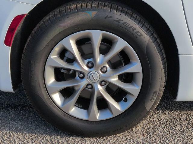 2026 Chrysler Pacifica - $36,254