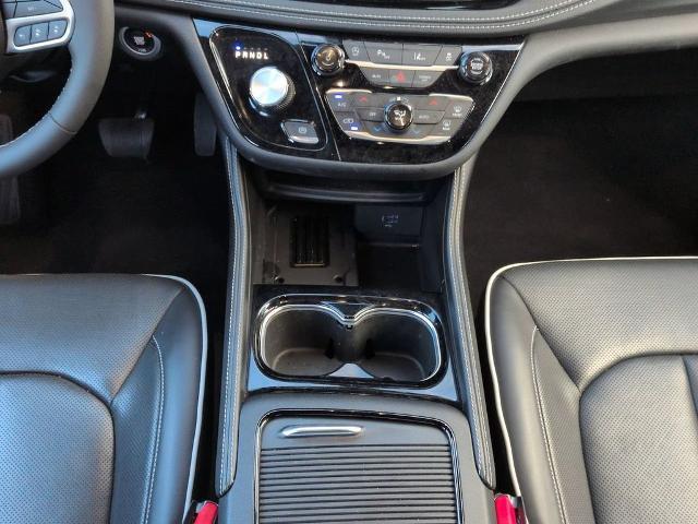 2026 Chrysler Pacifica - $36,254