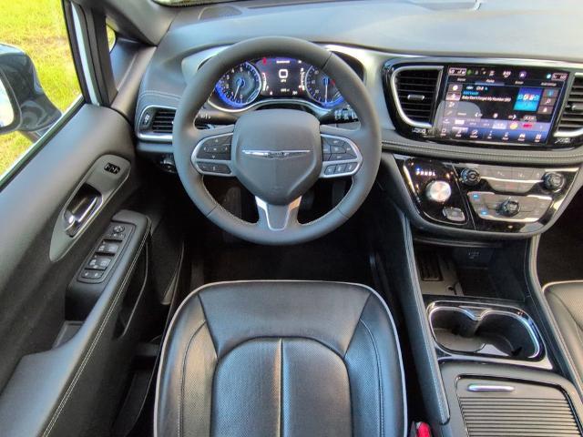 2026 Chrysler Pacifica - $36,254