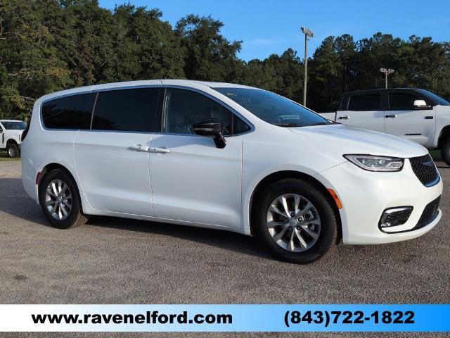2026 Chrysler Pacifica - $34,061
