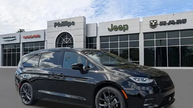 2026 Chrysler Pacifica Limited