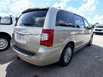 2014 Town and Country Thumbnail 11