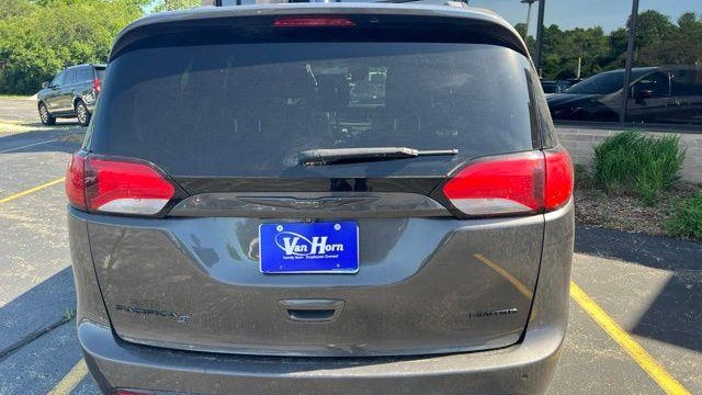 2019 Chrysler Pacifica Limited 35th Anniversary