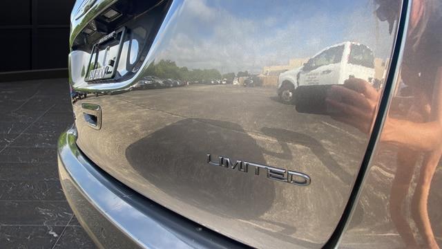 2019 Chrysler Pacifica Limited 35th Anniversary