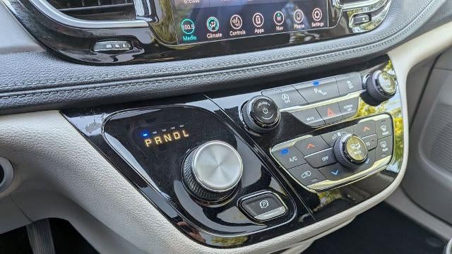 2019 Chrysler Pacifica Limited 35th Anniversary