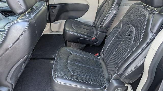 2019 Chrysler Pacifica Limited 35th Anniversary