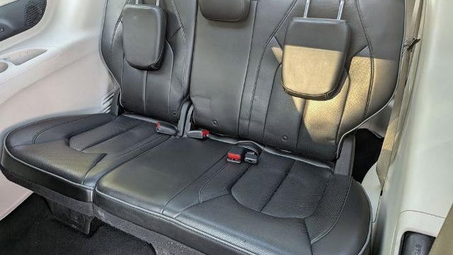 2019 Chrysler Pacifica Limited 35th Anniversary