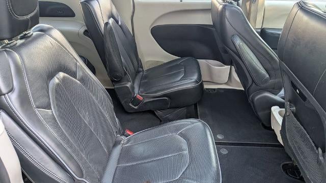 2019 Chrysler Pacifica Limited 35th Anniversary
