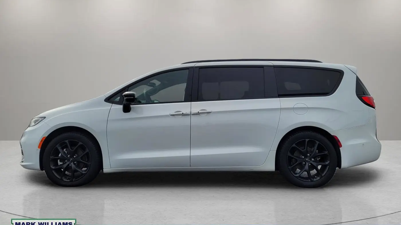 2024 Chrysler Pacifica Limited