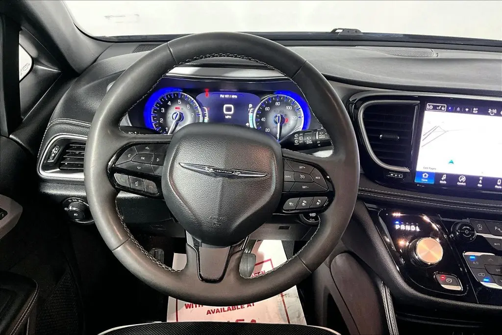 2025 Chrysler Pacifica - $31,541
