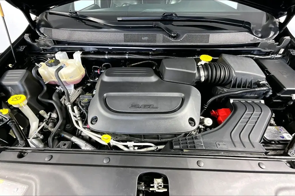 2025 Chrysler Pacifica - $31,541