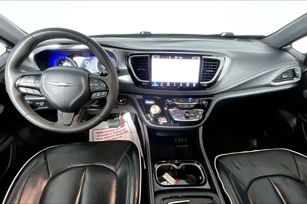 2025 Chrysler Pacifica - $31,541