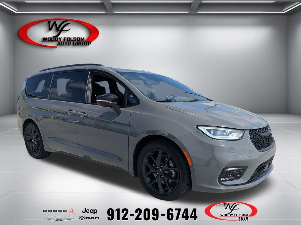 2025 Chrysler Pacifica