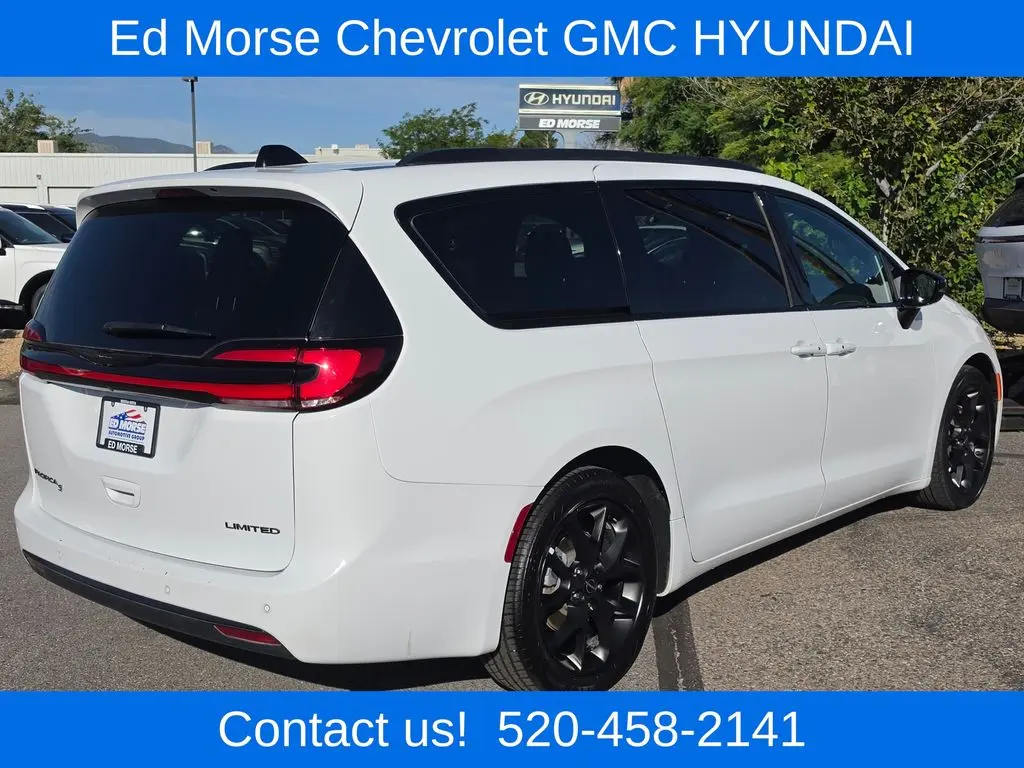 2025 Chrysler Pacifica - $28,799