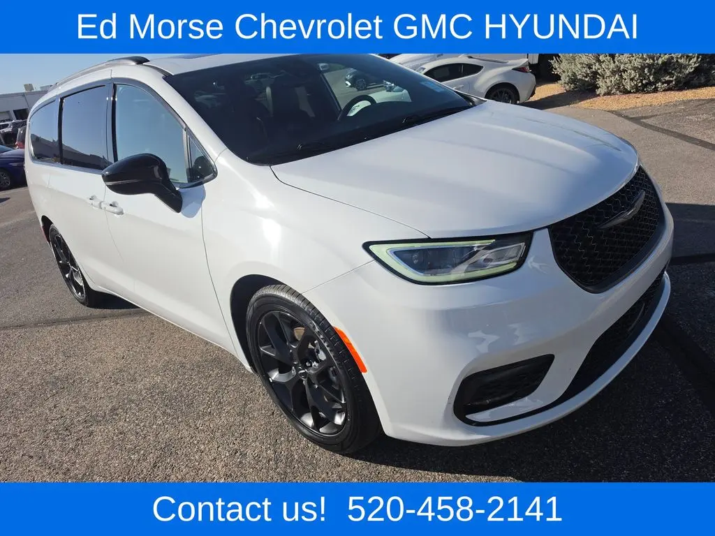 2025 Chrysler Pacifica - $28,799