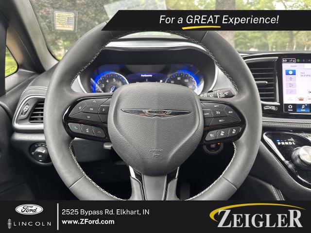 2025 Chrysler Pacifica - $32,500