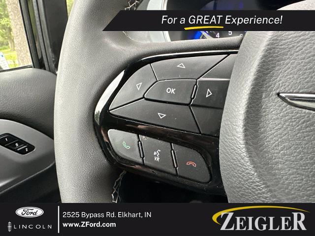 2025 Chrysler Pacifica - $32,500