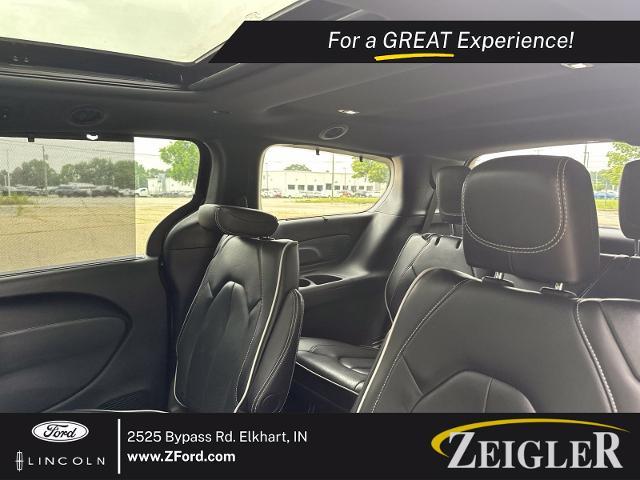 2025 Chrysler Pacifica - $32,500