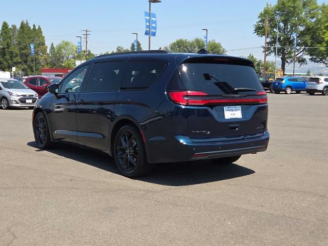 2025 Chrysler Pacifica - $30,835