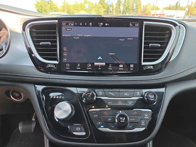 2025 Chrysler Pacifica - $30,835